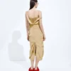 Kleid aus gewaschenem Seidentaft Kleid aus gewaschenem Seidentaft