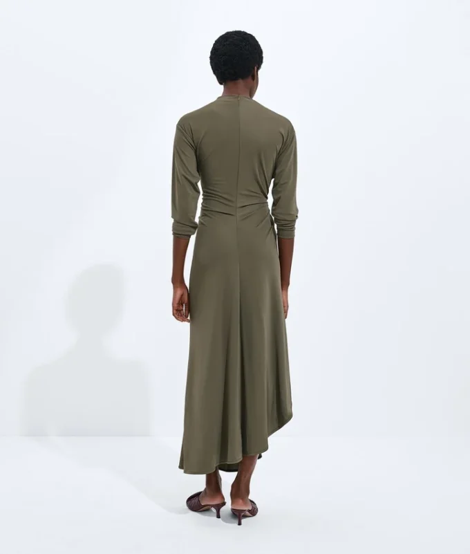 Kleid aus Viskose-Jersey Kleid aus Viskose-Jersey
