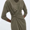 Kleid aus Viskose-Jersey Kleid aus Viskose-Jersey
