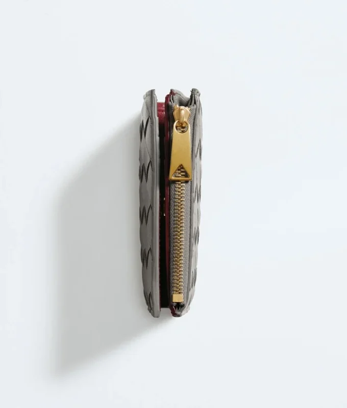 Kleine Brieftasche aus Intrecciato-Leder Kleine Brieftasche aus Intrecciato-Leder