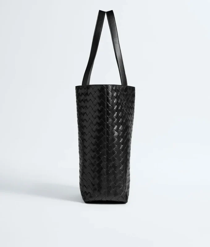 Kleine Intrecciato North-South-Tasche Kleine Intrecciato North-South-Tasche