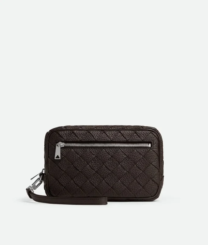 Kleine Intrecciato-Pouch mit Handschlaufe Kleine Intrecciato-Pouch mit Handschlaufe