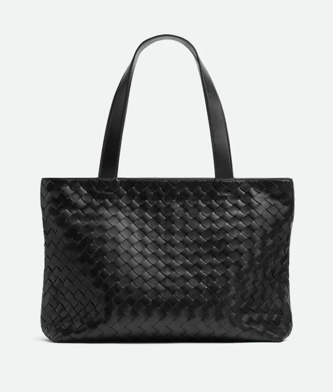 Kleine Intrecciato-Tasche mit Reißverschluss Kleine Intrecciato-Tasche mit Reißverschluss