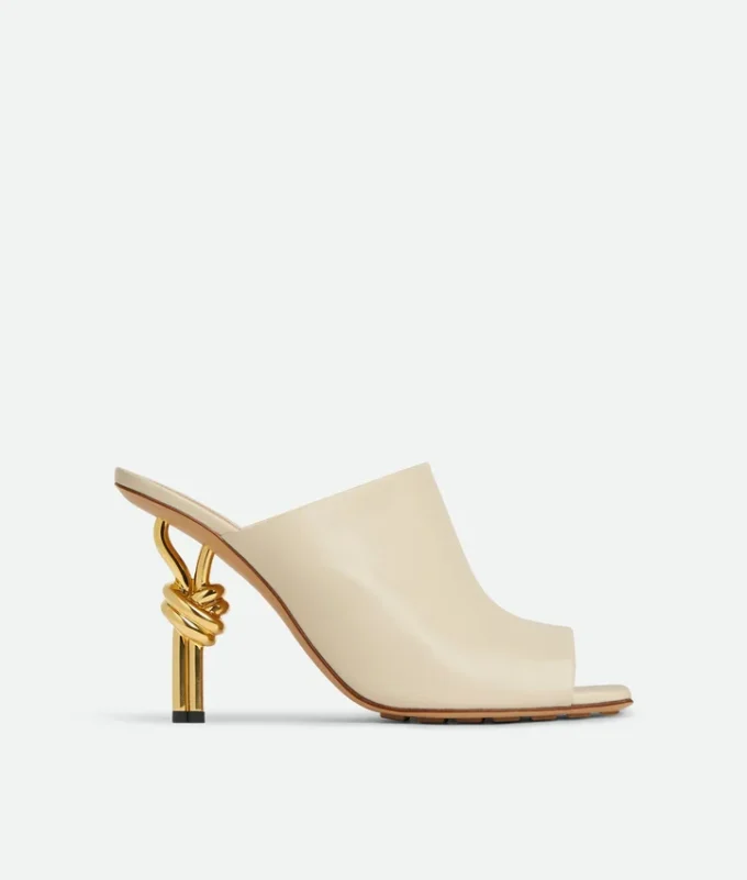 Knot Mule Knot Mule