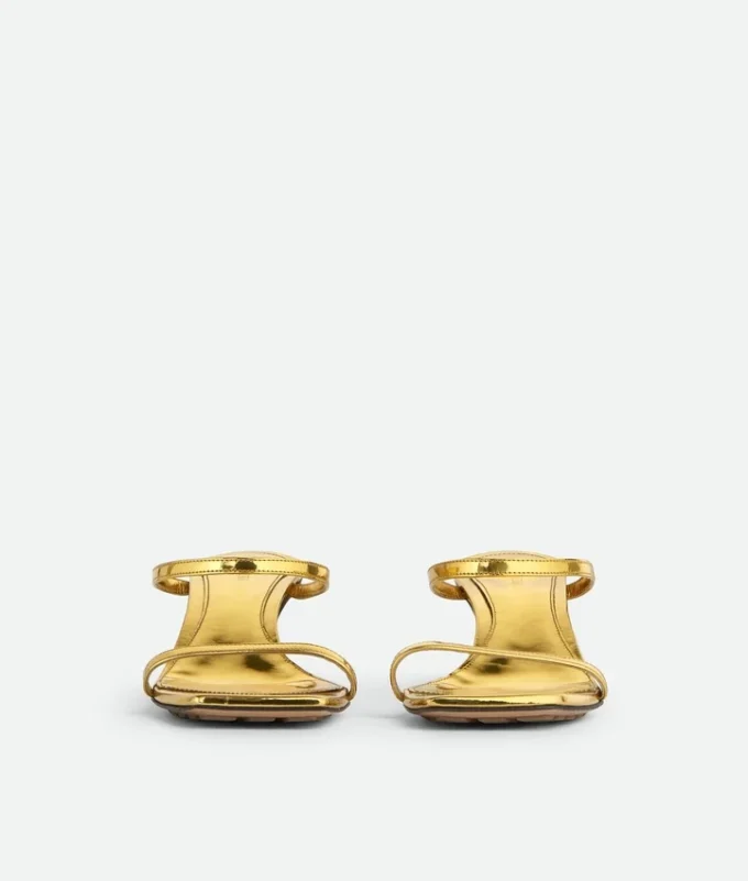 Knot Mule Knot Mule