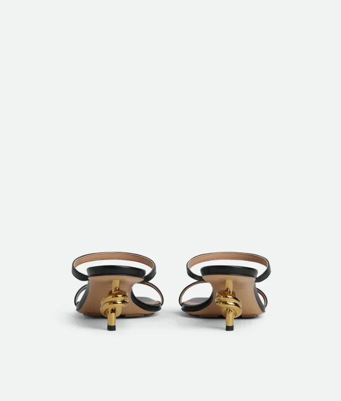 Knot Mule Knot Mule