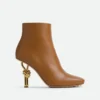 Knot-Stiefel