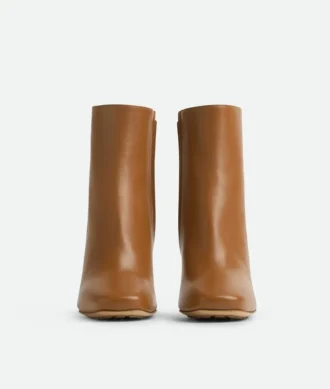 Knot-Stiefel