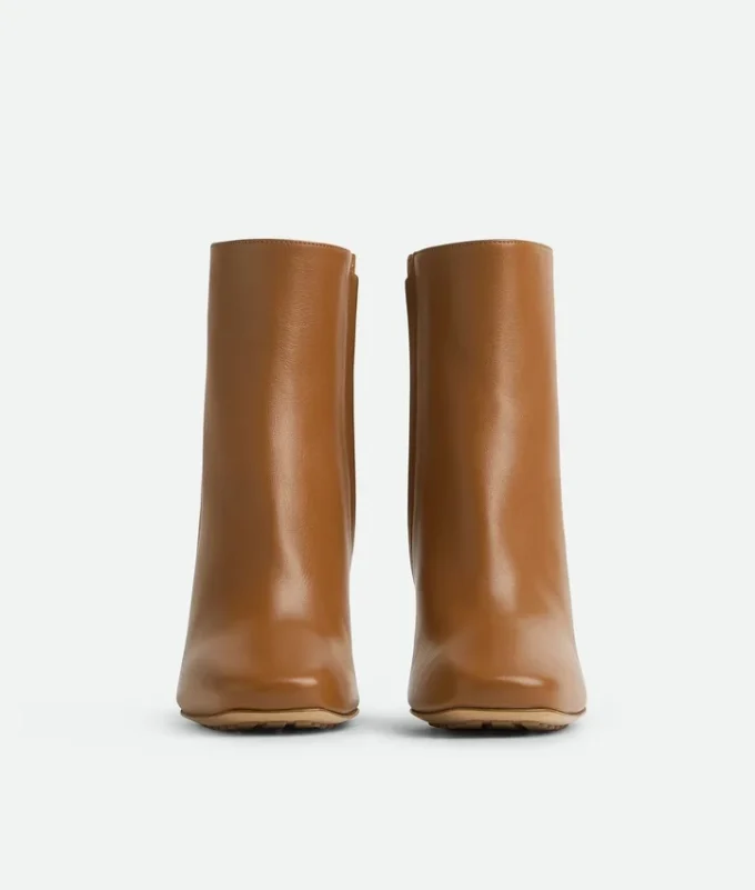 Knot-Stiefel