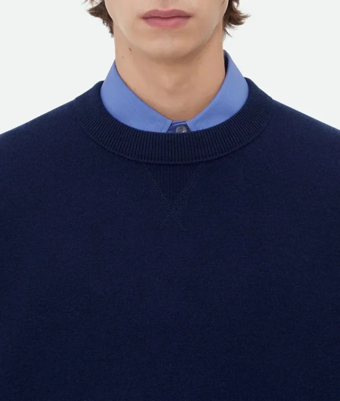 Kompakter Kaschmirpullover Kompakter Kaschmirpullover