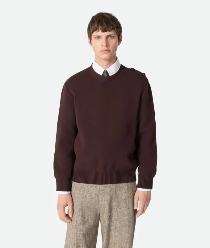 Kompakter Wollpullover Kompakter Wollpullover