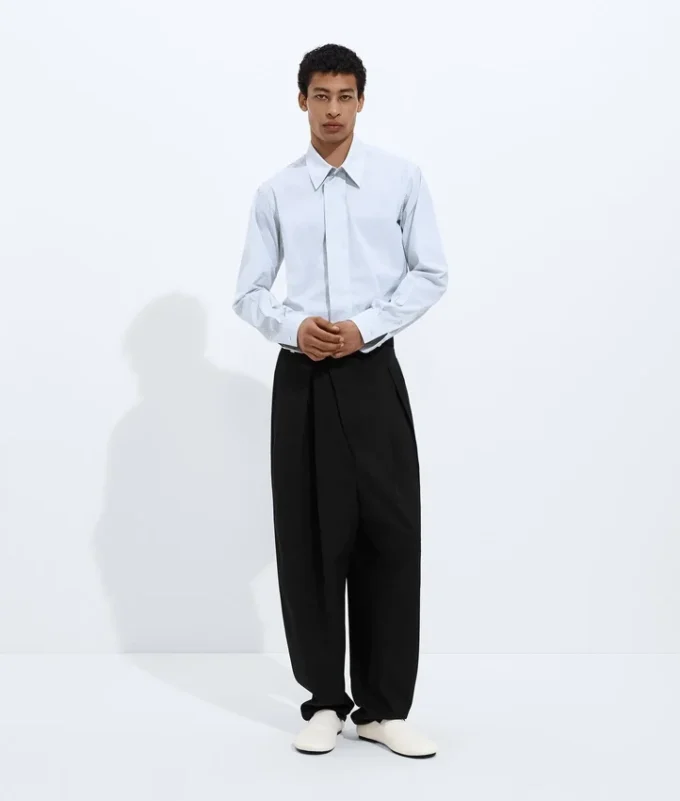 Leichte Wollhose