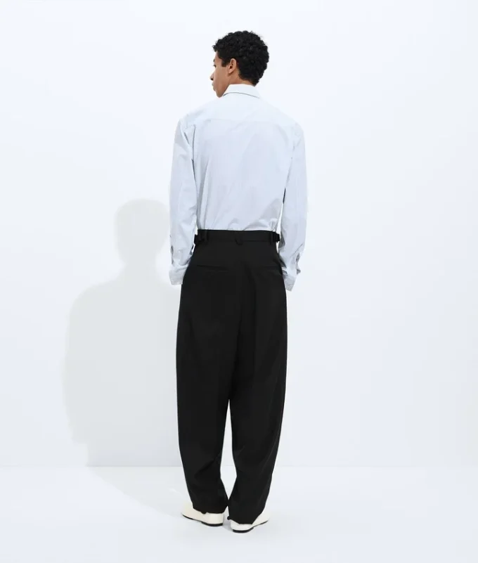 Leichte Wollhose