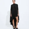 Leichtes Kaftan-Kleid aus Wolle Leichtes Kaftan-Kleid aus Wolle