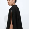 Leichtes Kaftan-Kleid aus Wolle Leichtes Kaftan-Kleid aus Wolle
