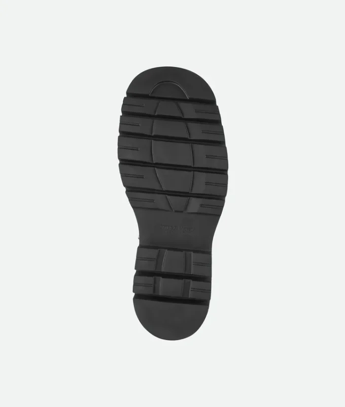 Lug Wanderstiefelette mit Profilsohle Lug Wanderstiefelette mit Profilsohle