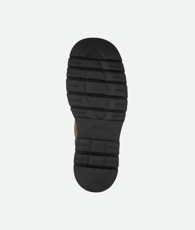 Lug Wanderstiefelette mit Profilsohle Lug Wanderstiefelette mit Profilsohle