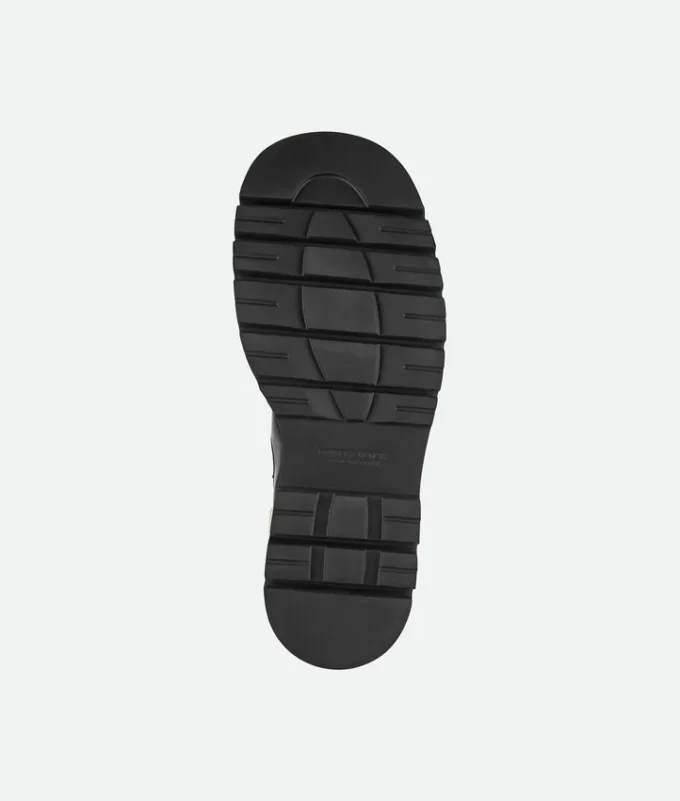 Lug Wanderstiefelette mit Profilsohle Lug Wanderstiefelette mit Profilsohle