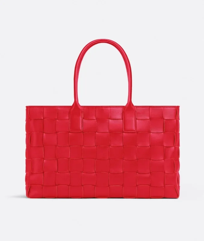 Maxi Intrecciato Tote Maxi Intrecciato Tote