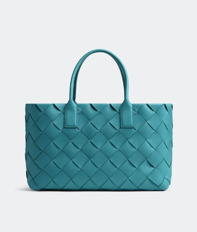 Maxi Intrecciato Tote Maxi Intrecciato Tote