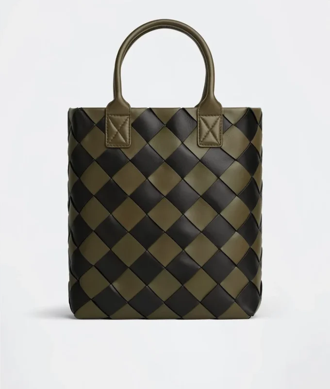 Maxi Intrecciato Tote Maxi Intrecciato Tote