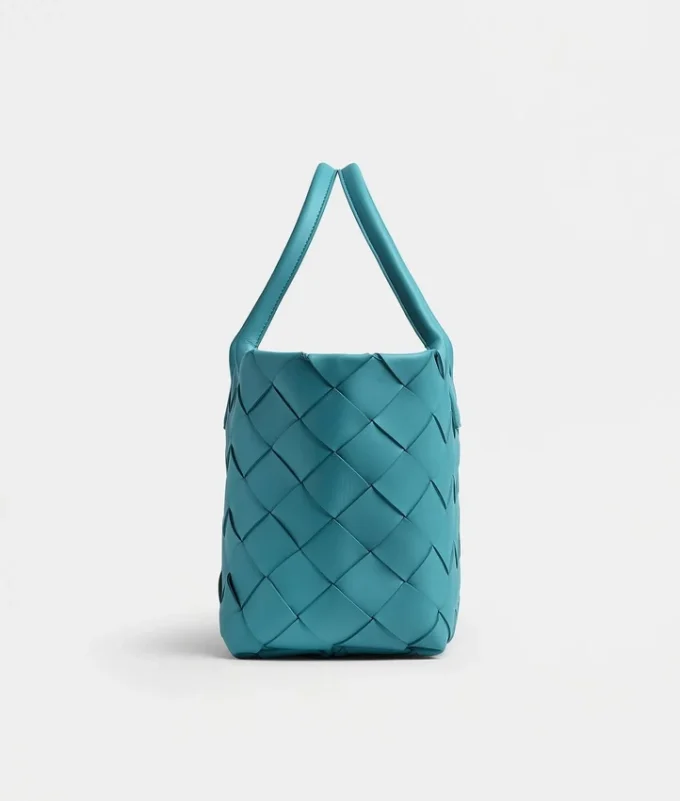 Maxi Intrecciato Tote Maxi Intrecciato Tote