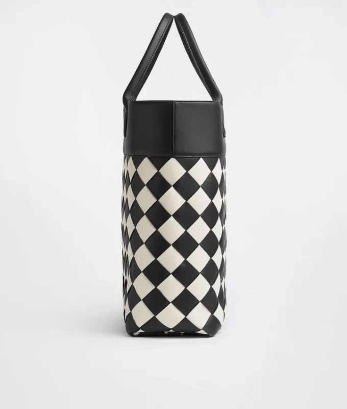 Maxi Intrecciato Tote Maxi Intrecciato Tote
