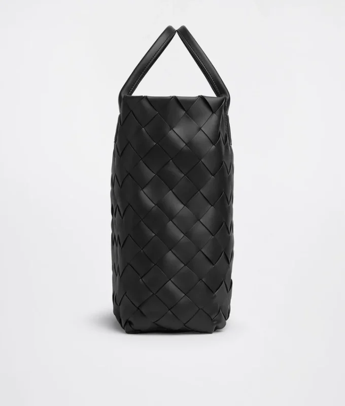 Maxi Intrecciato Tote Maxi Intrecciato Tote