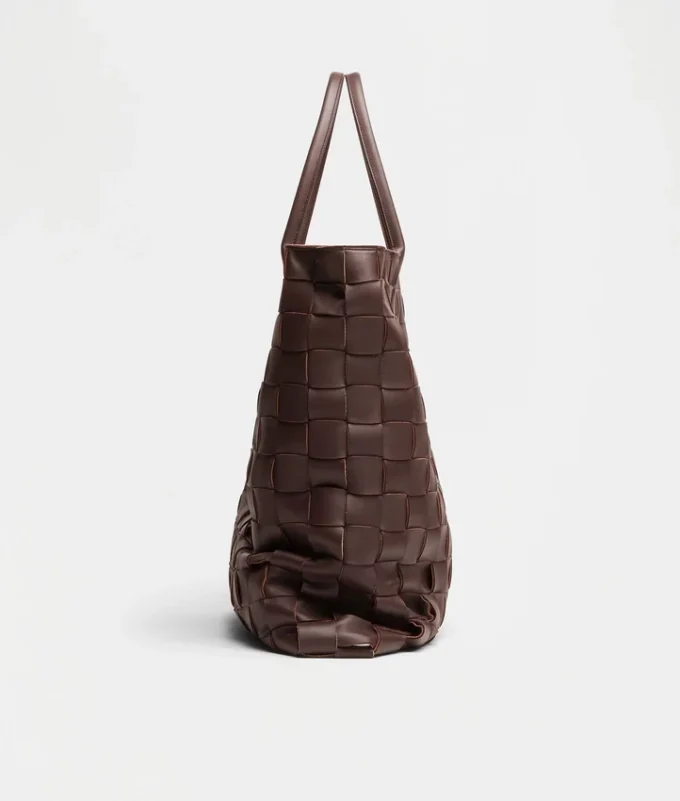 Maxi Intrecciato Tote Maxi Intrecciato Tote