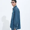 Overshirt aus mittelblauem Indigo-Denim Overshirt aus mittelblauem Indigo-Denim