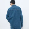 Overshirt aus mittelblauem Indigo-Denim Overshirt aus mittelblauem Indigo-Denim