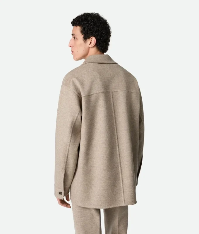 Overshirt aus Wolle und Kaschmir Overshirt aus Wolle und Kaschmir