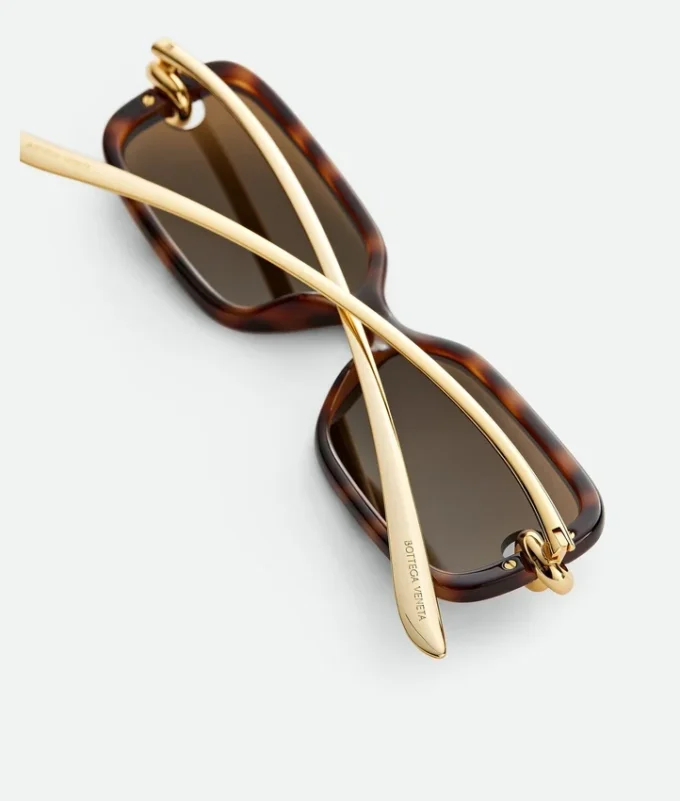 Rechteckige Sonnenbrille mit Knot Rechteckige Sonnenbrille mit Knot