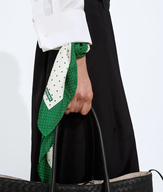 Seidentwill-Foulard Seidentwill-Foulard