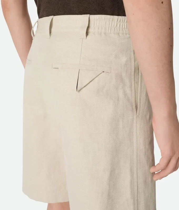 Shorts aus Baumwoll- und Leinen-Twill
