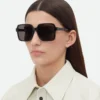 Sonnenbrille mit weicher, eckiger Form Sonnenbrille mit weicher, eckiger Form
