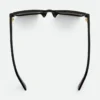 Sonnenbrille mit weicher, eckiger Form Sonnenbrille mit weicher, eckiger Form