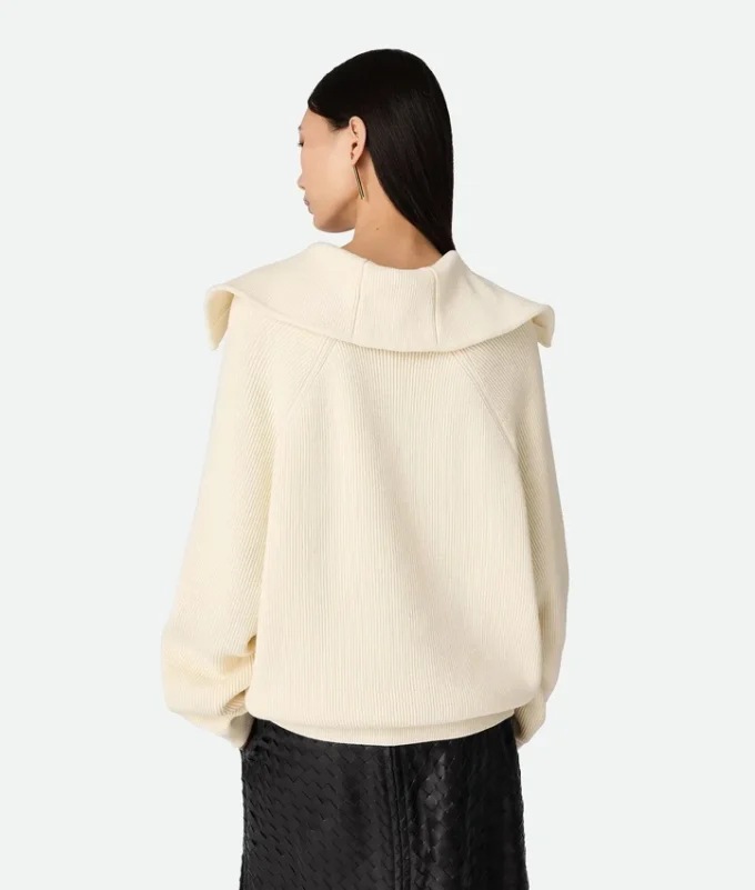 Strickjacke aus Baumwollripp Strickjacke aus Baumwollripp