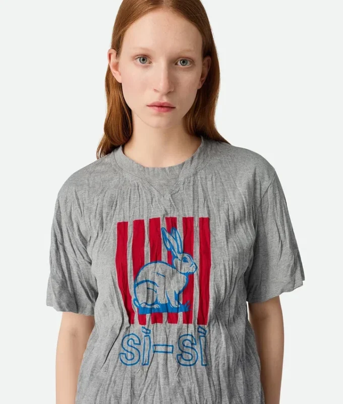 T-Shirt aus bedrucktem Jersey mit Crushed-Effekt T-Shirt aus bedrucktem Jersey mit Crushed-Effekt