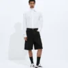 Verwaschene schwarze Jeansshorts Verwaschene schwarze Jeansshorts