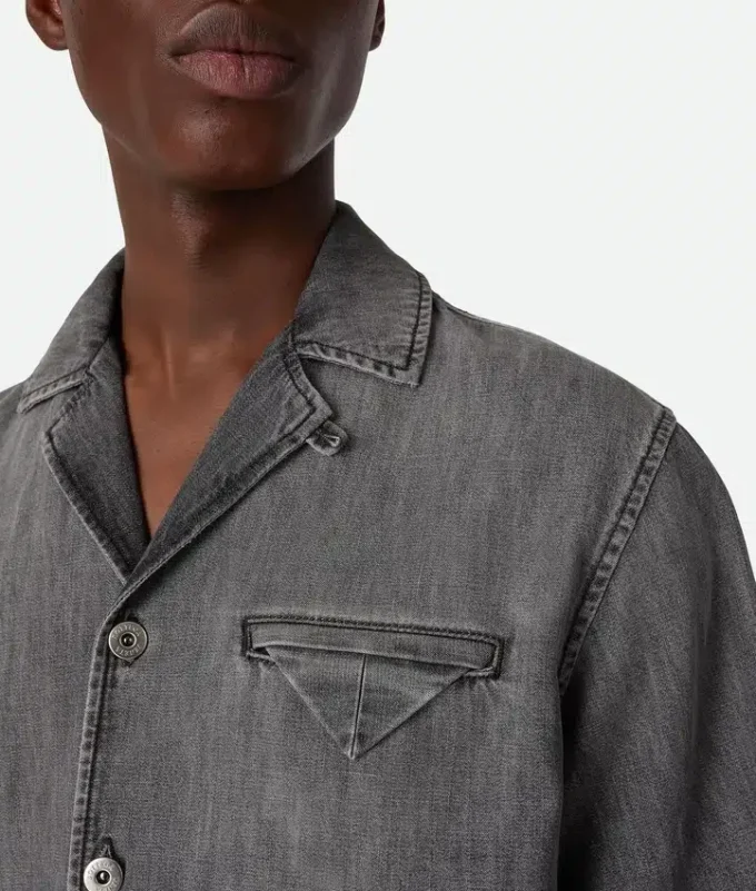 Vintage-Hemd aus schwarzem Denim Vintage-Hemd aus schwarzem Denim