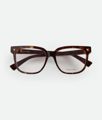 Weiche, quadratische Brille aus recyceltem Acetat