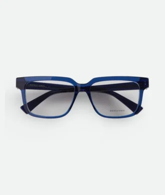 Weiche, quadratische Brille aus recyceltem Acetat