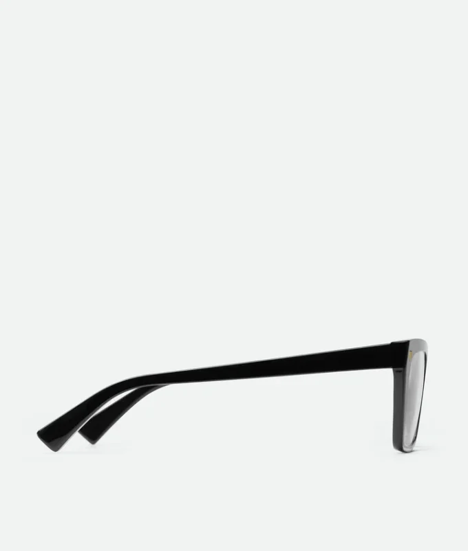 Weiche, quadratische Brille aus recyceltem Acetat Weiche, quadratische Brille aus recyceltem Acetat