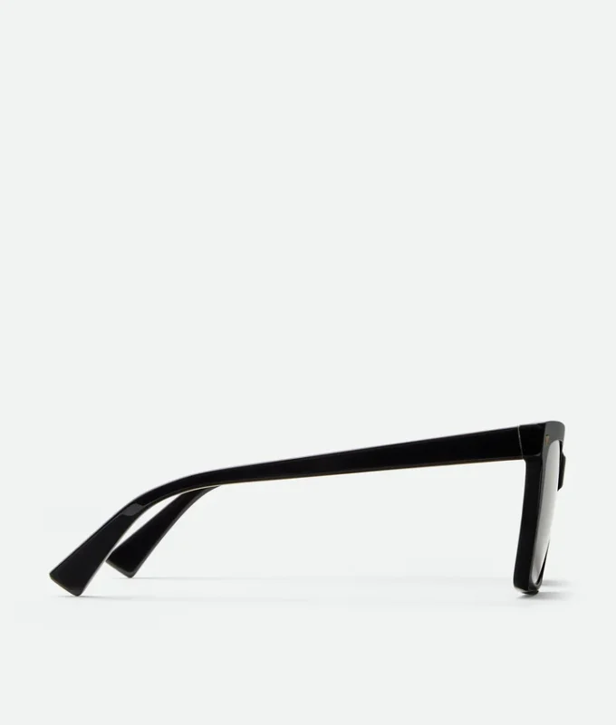 Weiche Sonnenbrille aus recyceltem Acetat in quadratischer Form