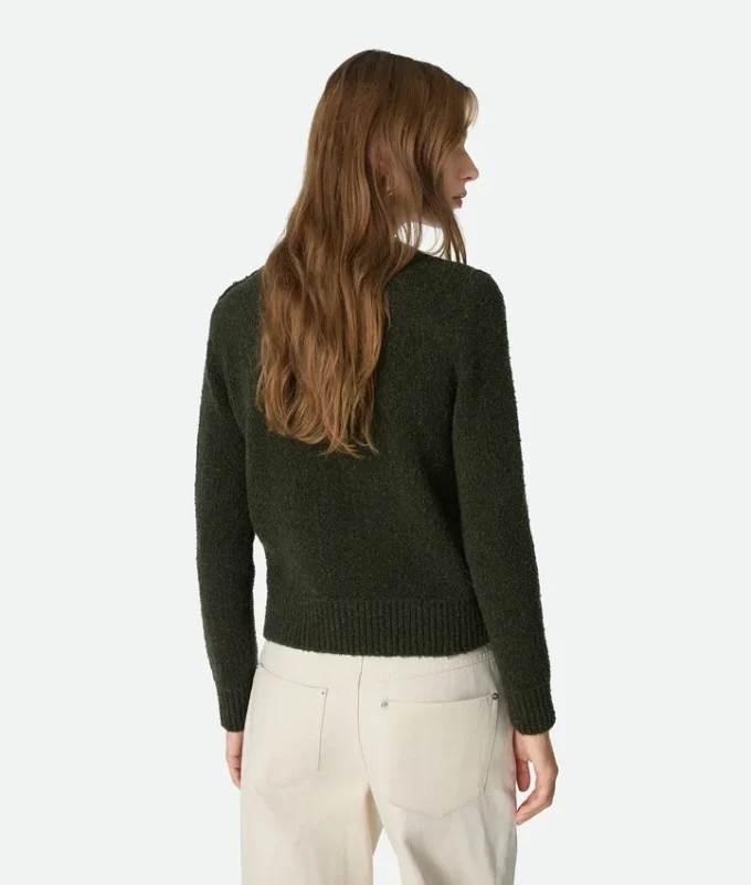 Woll-Bouclé-Pullover Woll-Bouclé-Pullover