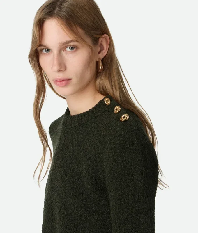 Woll-Bouclé-Pullover Woll-Bouclé-Pullover