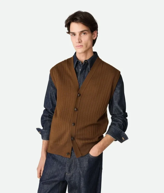 Woll-Strickjacke Woll-Strickjacke