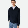 Woll-Strickjacke mit Rippmuster Woll-Strickjacke mit Rippmuster
