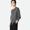 Woll-Strickjacke mit Rippmuster Woll-Strickjacke mit Rippmuster